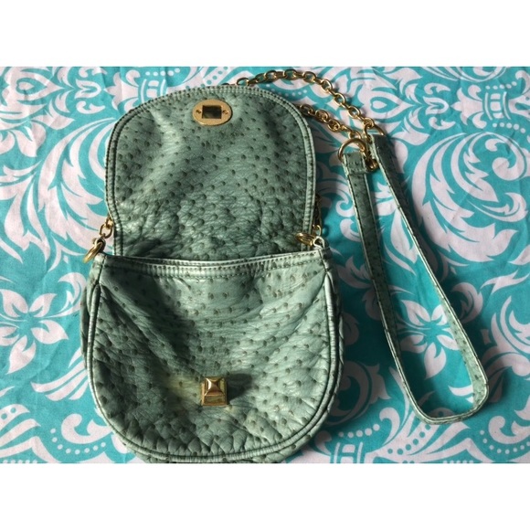 Purse - Picture 2 of 4